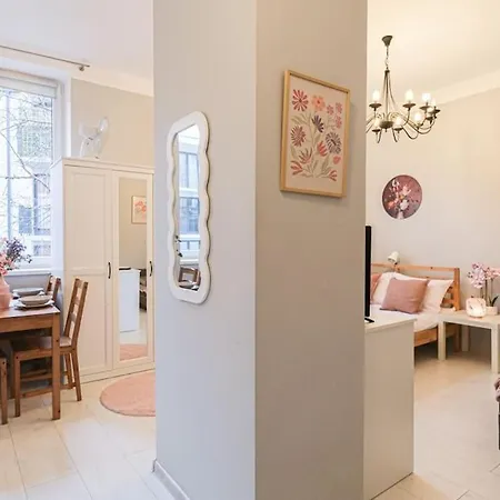 The Pink Blossom Daire